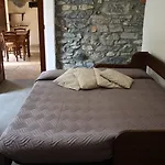 La Torre Szálloda Castiglione dʼIntelvi