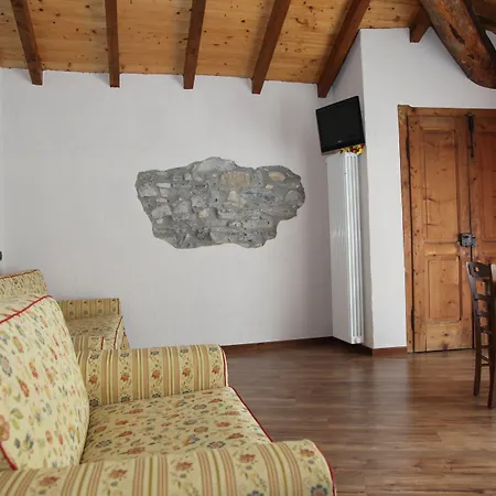 La Torre Ξενοδοχείο Castiglione dʼIntelvi