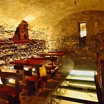 La Torre 3* Castiglione dʼIntelvi