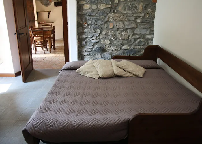 La Torre Hotel Castiglione dʼIntelvi