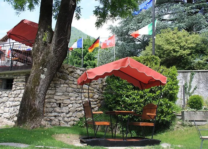 La Torre Hotel Castiglione dʼIntelvi