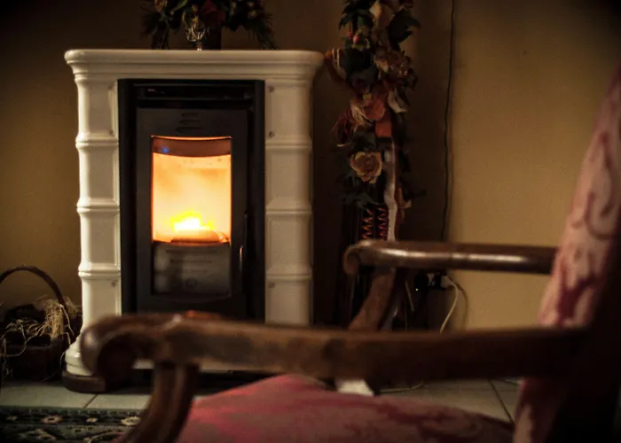 La Torre Hotel Castiglione dʼIntelvi