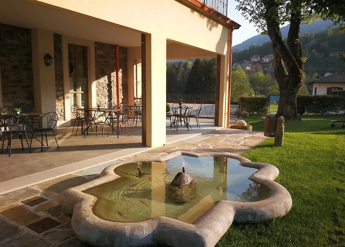 Hotel La Torre Castiglione dʼIntelvi